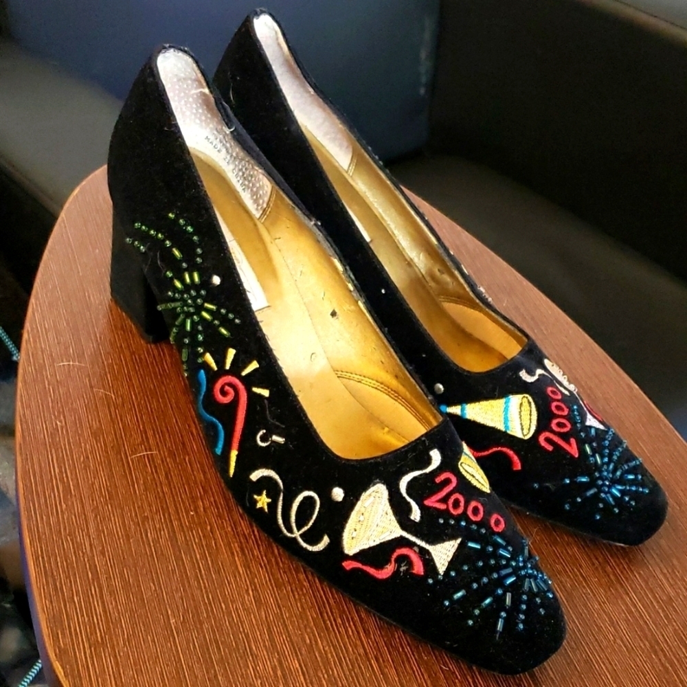 Worthington Vintage 2000 New Years Eve Chunky Heeled Pumps Black Velvet Sz 10